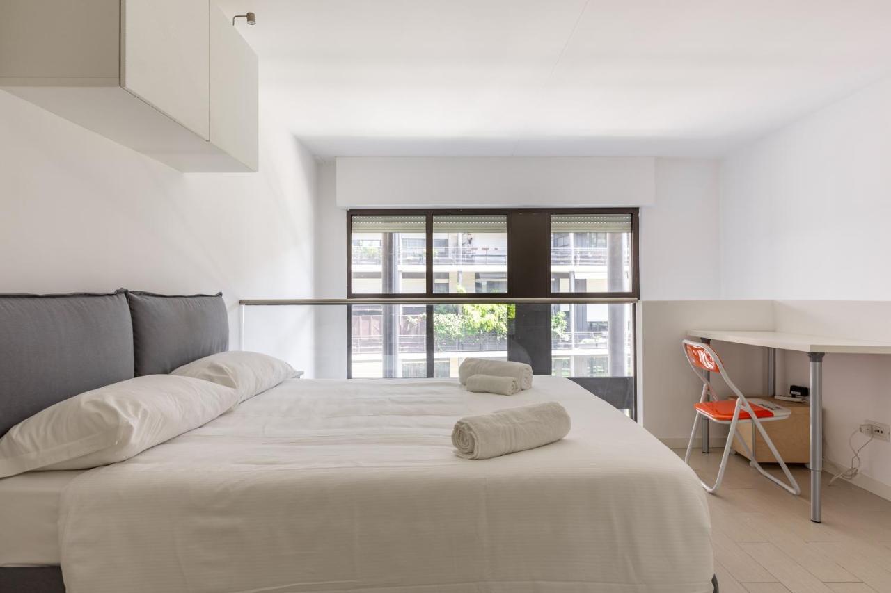 Elegant Loft With Balcony! Apartment Milan Exterior photo